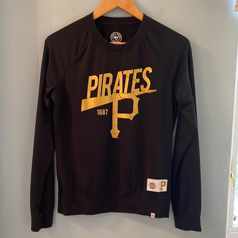Women’s Pittsburgh Pirates Long Sleeve Top - Size S